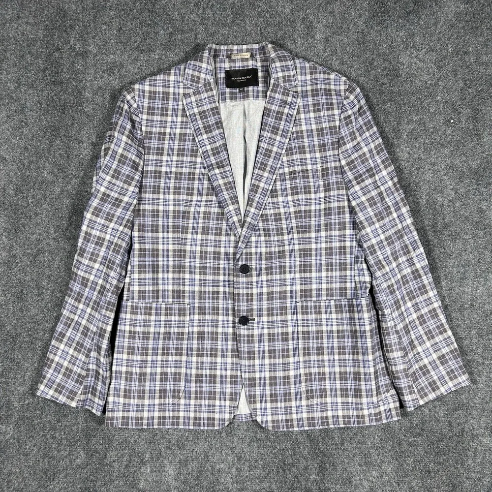 Banana Republic Sport Coat L Mens 42S Plaid 100 Linen Tailored Fit Chore Jacket